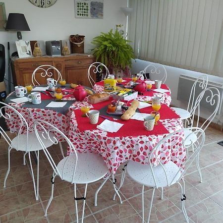 Bed and Breakfast Chez Delphine Amboise Exterior foto